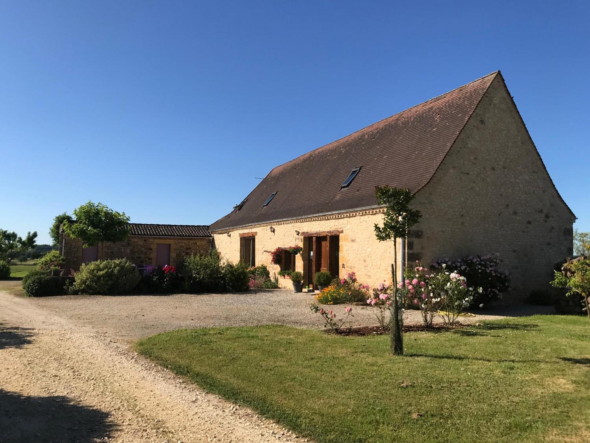 Chambre D'Hotes La Ferme De La Croix. サン・タヴィ・セニュール エクステリア 写真